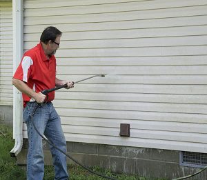 How Clean Vinyl Siding With Pressure Washer