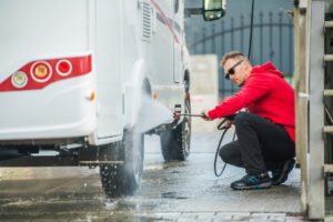 How To Wash An Rv With a Pressure Washer?